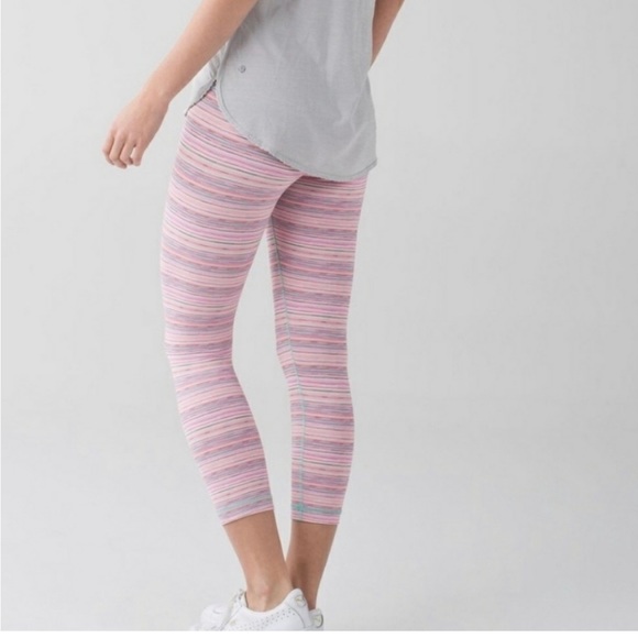 Excellent pre owned condition - Picture 1 of 7